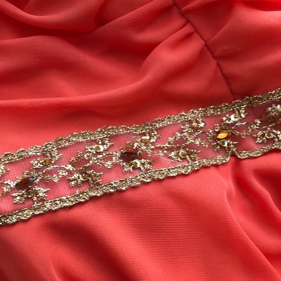 My Michelle Strapless Mini Fully Lined Elastic Top - Picture 3 of 6